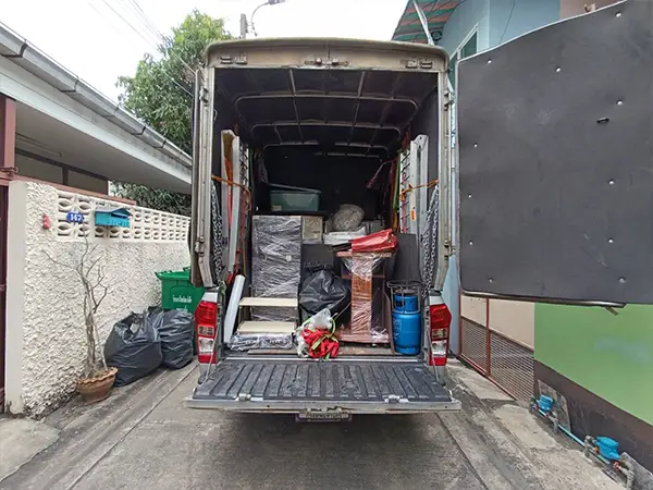 รถขนของรับจ้าง